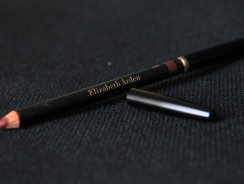 Elizabeth Arden Lip Pencil Review – Mocha